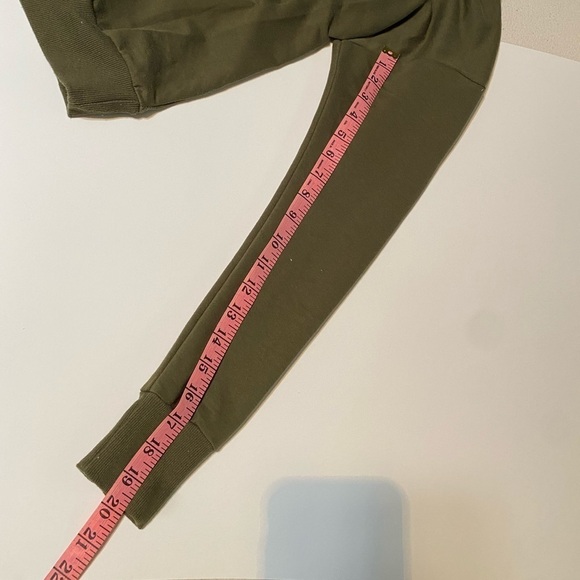 Dolled Up by FANG Sweater Size S - Picture 4 of 7